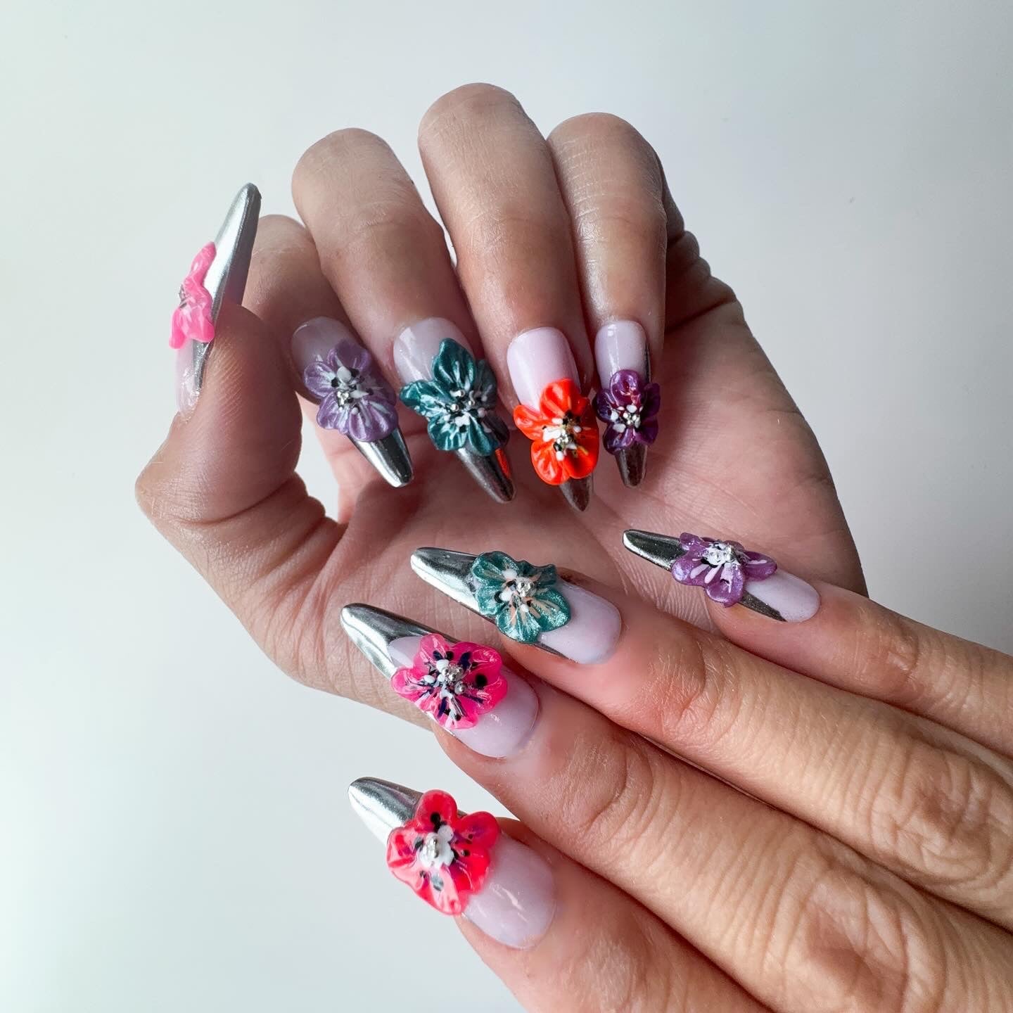 3D Chrome French Tip Flowers