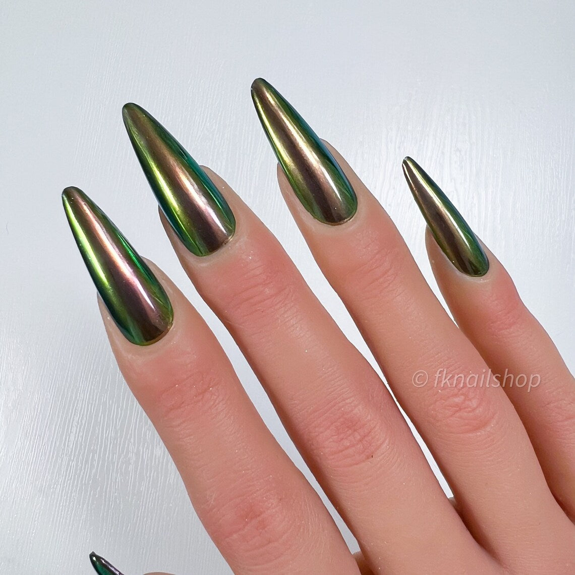 Chameleon Green Chrome Solid